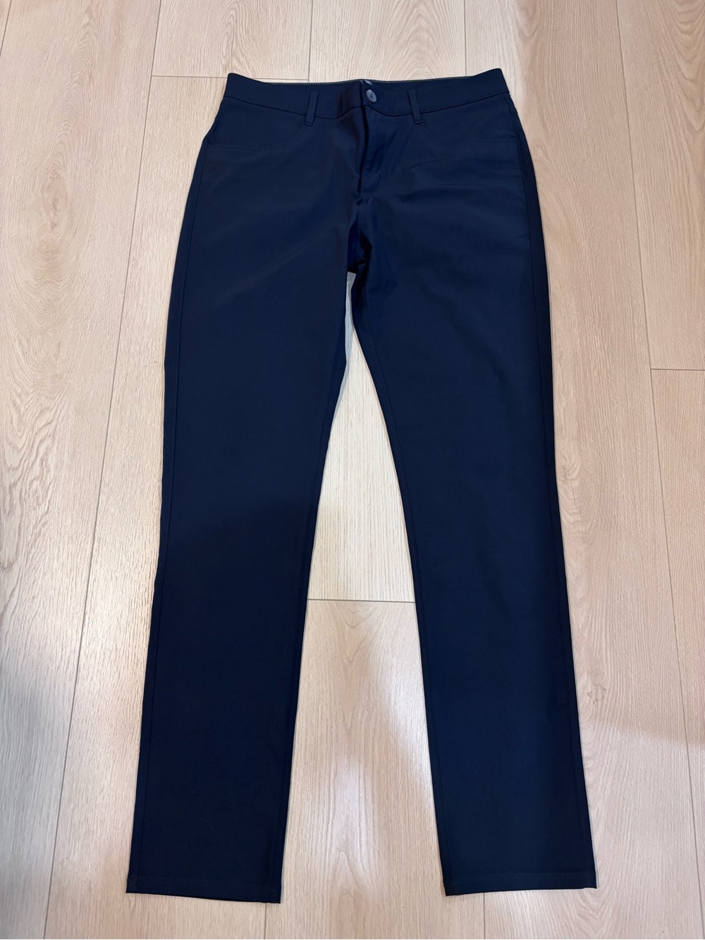 Vuori Men's Black Straight Dress Pants